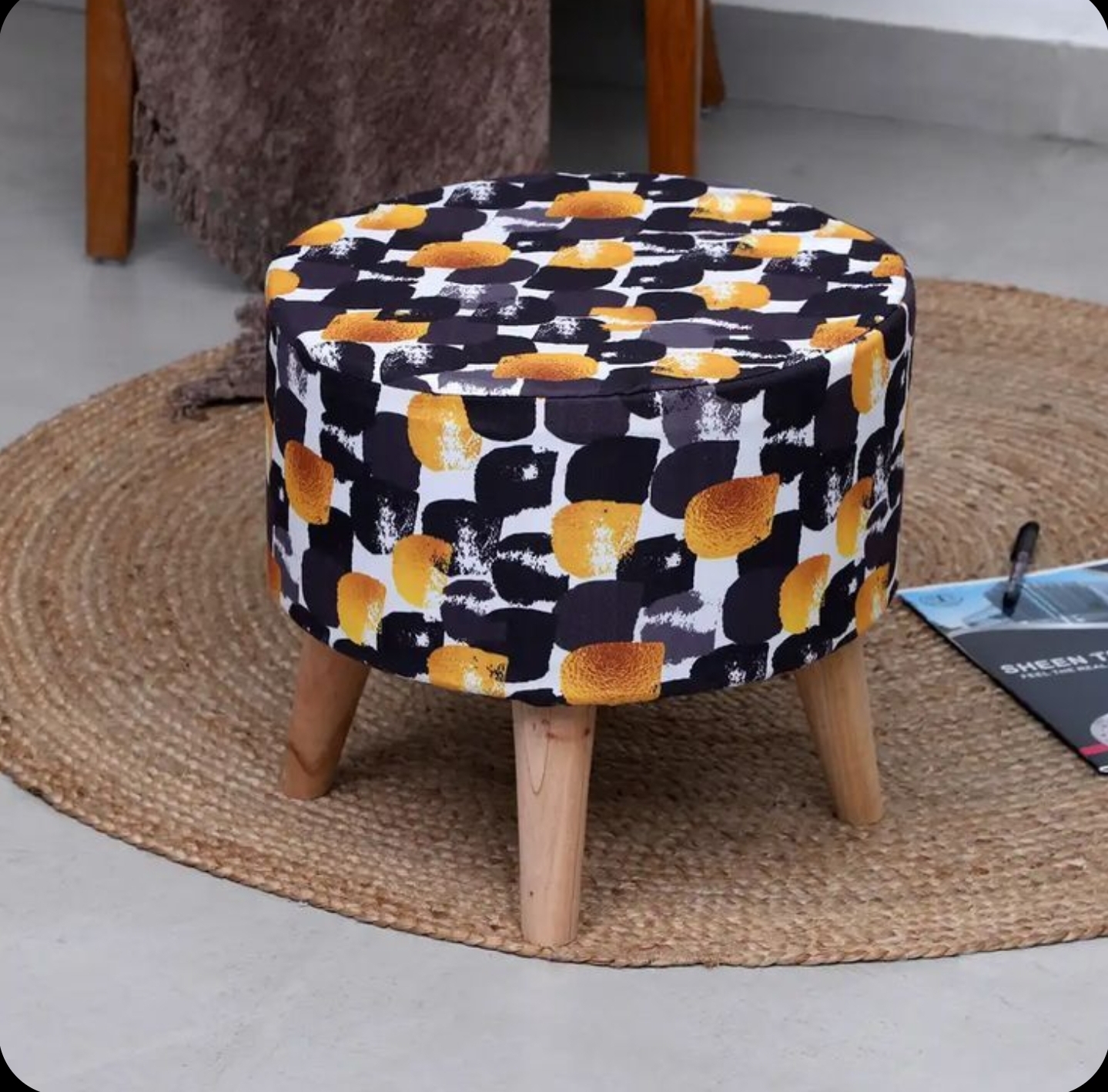 Ot-S-016 (Ottoman Stool Wooden Legs)